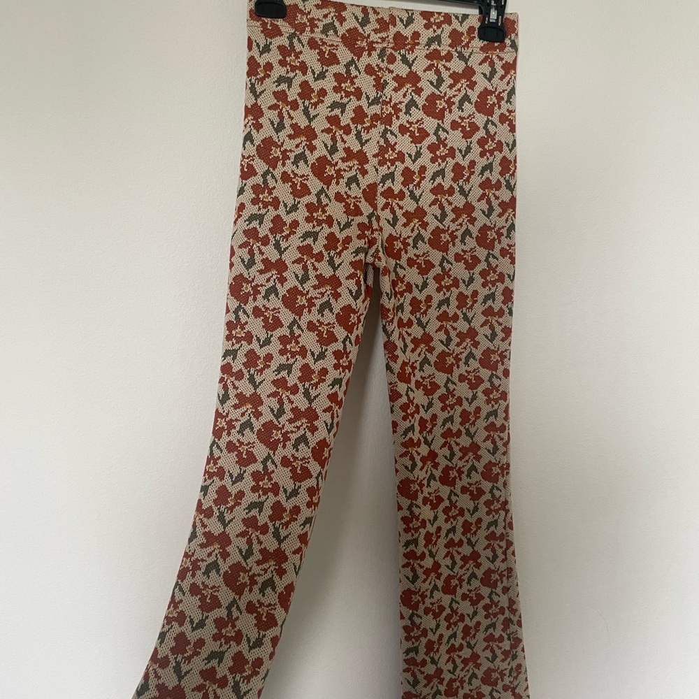 Urban Outfitters Floral Knit Flare Pants - Picture 4 of 6